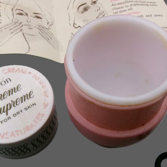 Avon Creme Supreme Jar, Pink White, Original Box and Pamplet, Vintage Vanity - Picture 2 of 7